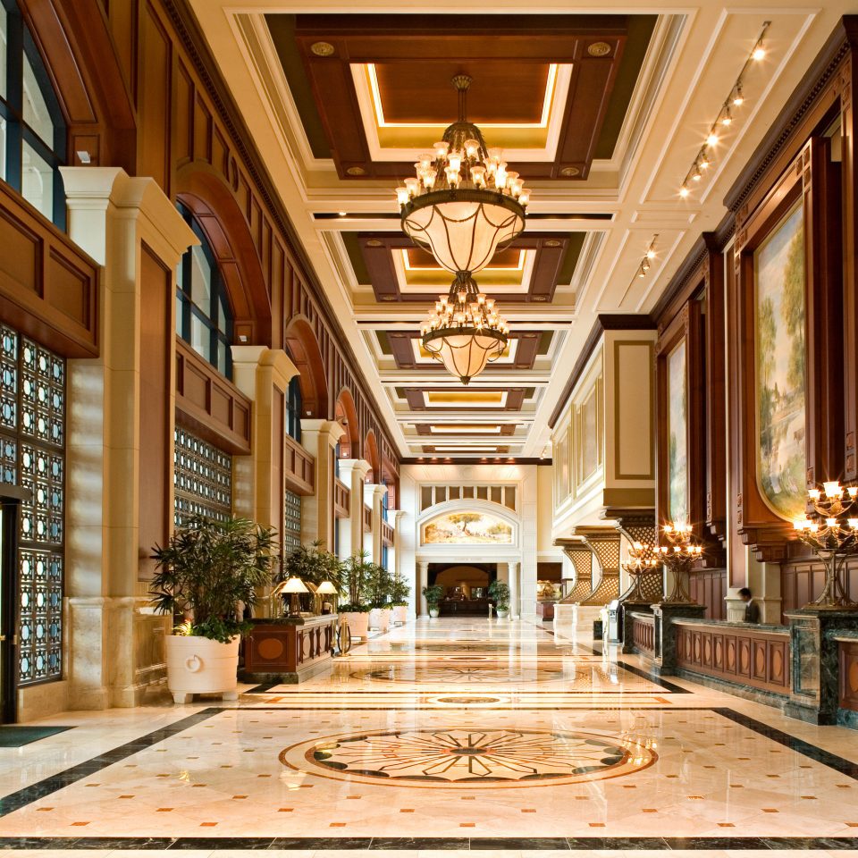 courtyard-elegant-lobby-ballroom-960x960